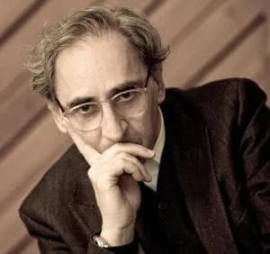 La Spagna ricorda Franco Battiato: inaugurata una targa nel cuore di Madrid