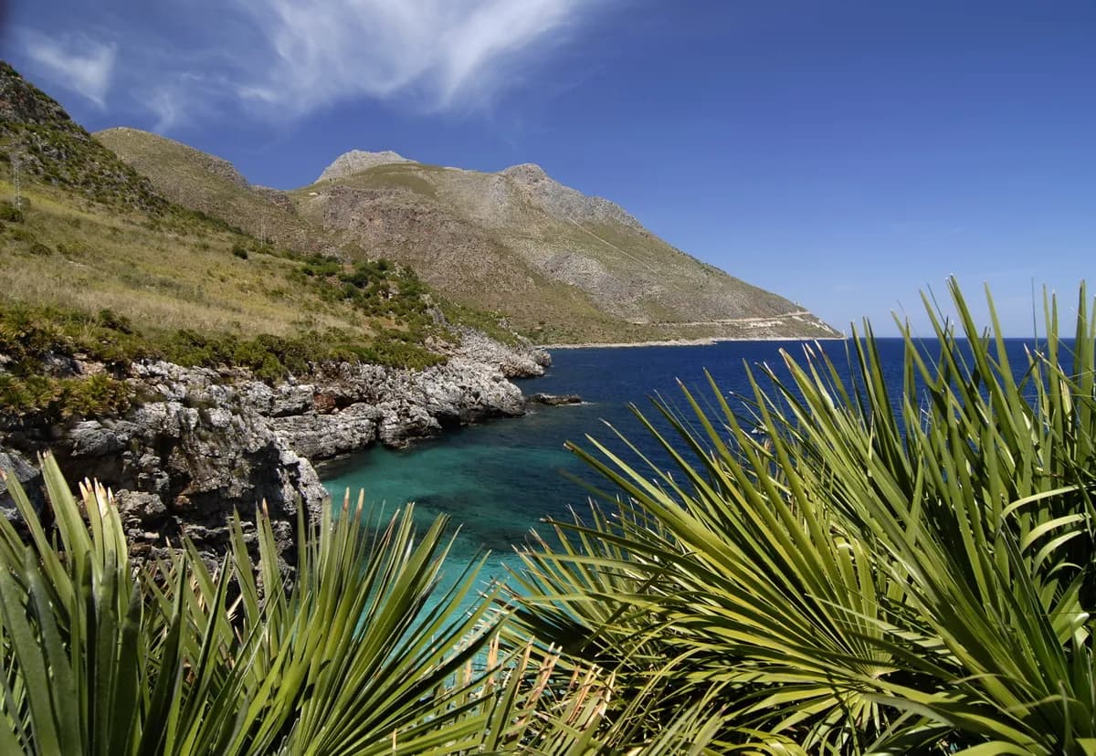 Un anno dopo l’incendio, riapre la Riserva dello Zingaro: ecco quando