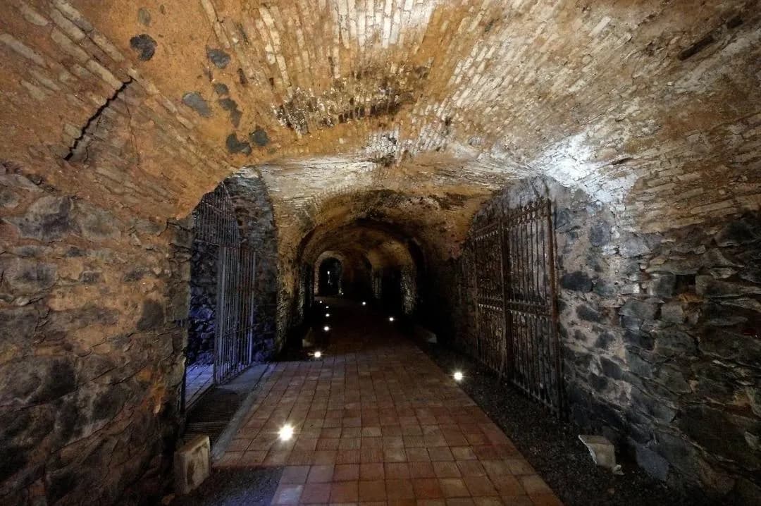 Tornano le visite gratuite, nei weekend, al Criptoportico di Villa Bellini