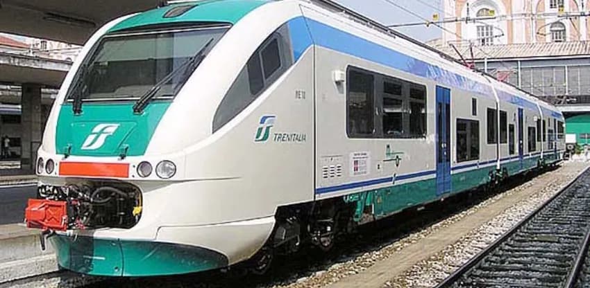 Lavori alla linea ferroviaria Messina-Siracusa