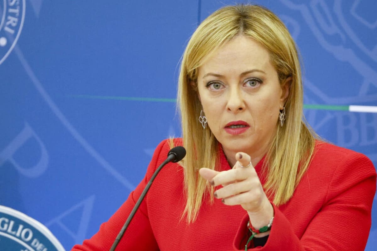 La presidente Meloni ospite al Pulp podcast, in onda giovedì prossimo