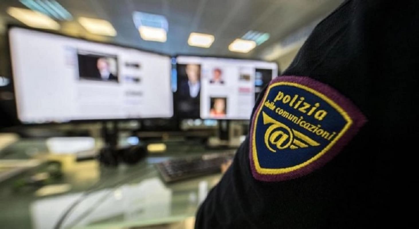 Indagine della Polizia Postale sul dark web, arrestati 5 catanesi