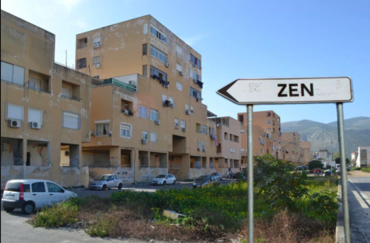 Palermo: tragico ritrovamento allo Zen, il cadavere di un uomo