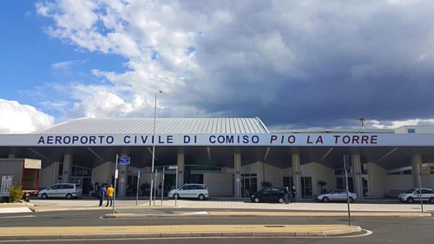 Emergenza cenere vulcanica, la Regione: “Intervenuti subito ma occorre potenziare Comiso”