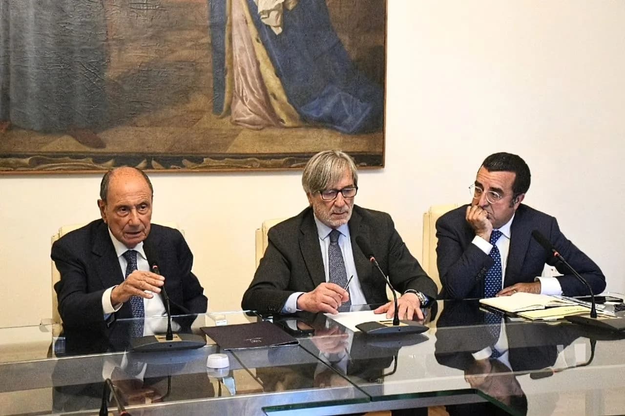 Ciclone Harry, riunione con balneari, Schifani: “Nessuno rimarrà fuori dai ristori”