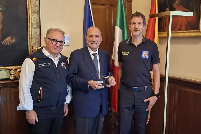 Incendi in Sicilia, rinforzi dal Friuli Venezia Giulia: operative cinque squadre di volontari