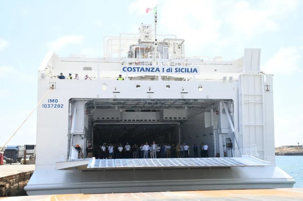 Costanza I di Sicilia, con la prima corsa nuova era per i collegamenti Agrigento-Lampedusa