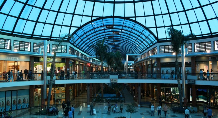 Centri commerciali: l’appello di per la riapertura nei weekend